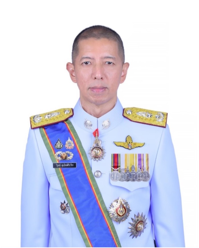 ผู้บังคับบัญชา สถาบันนิติเวชวิทยา